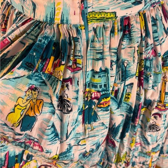 Pinup Couture Paris Jenny skirt with pockets - Picture 3 of 7